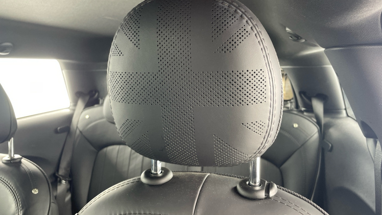 MINI Hatchback 2.0 John Cooper Works 3dr Auto Petrol Hatchback